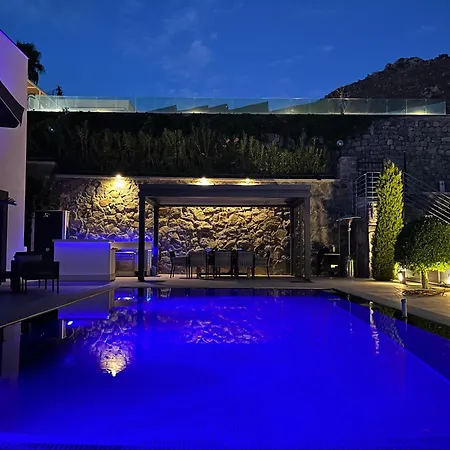 Willa Aylinda With Private Heated Pool Bodrum