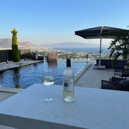 Willa Aylinda With Private Heated Pool