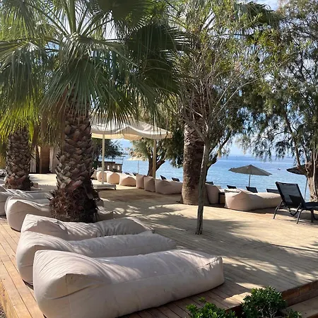 Aylinda With Private Heated Pool Willa